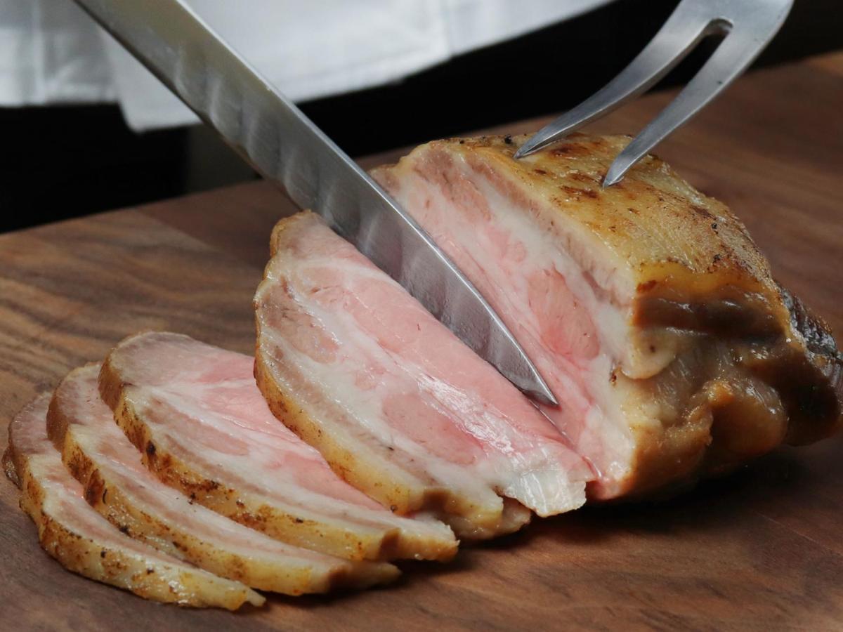 Premier Hotel -Tsubaki- Sapporo Extérieur photo Slicing a pork loin
