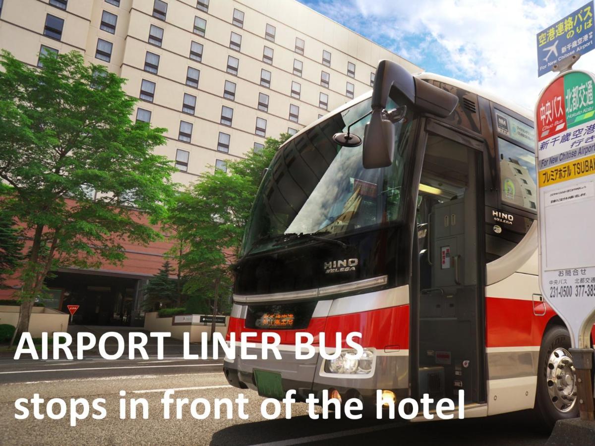 Premier Hotel -Tsubaki- Sapporo Extérieur photo Port Liner Bus stops in front of the hotel