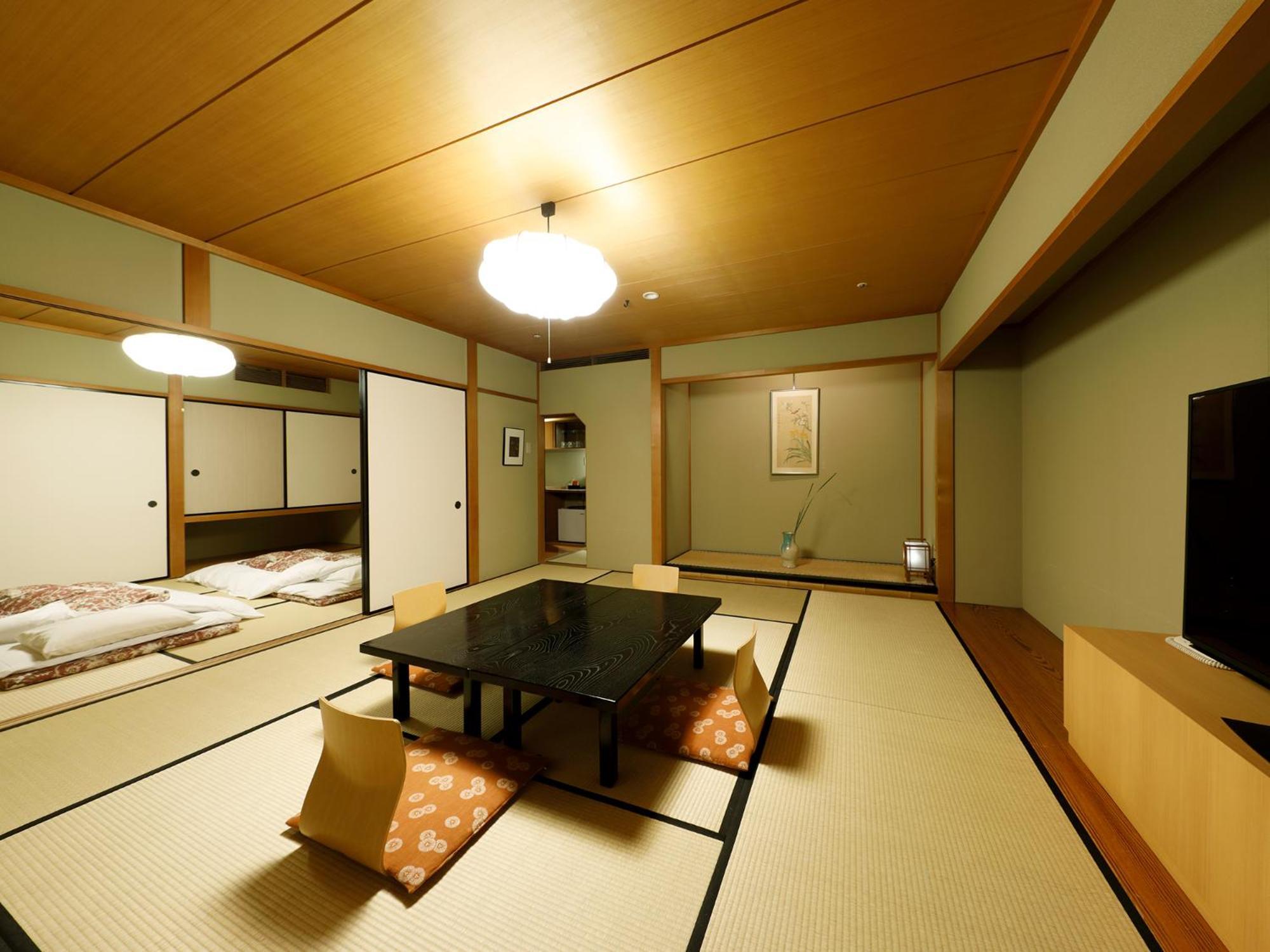 Premier Hotel -Tsubaki- Sapporo Extérieur photo A traditional Japanese room
